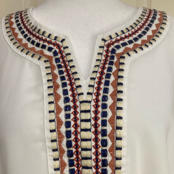 BCBG Shift Dress Embroidered Boho - Picture 14 of 16